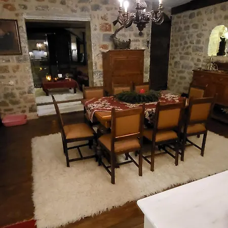 Traditional House Of Manis Korakiátika